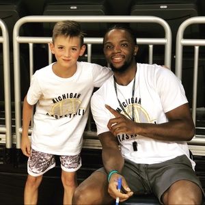 Meet your Posher, Anderson